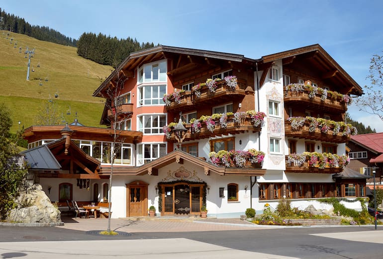 Das Hotel Alpenstüble im Sommer