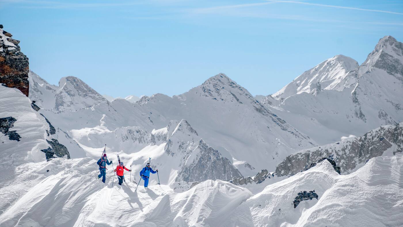 Ein Blick auf die unfassbare Alpenlandschaft des Zillertals.