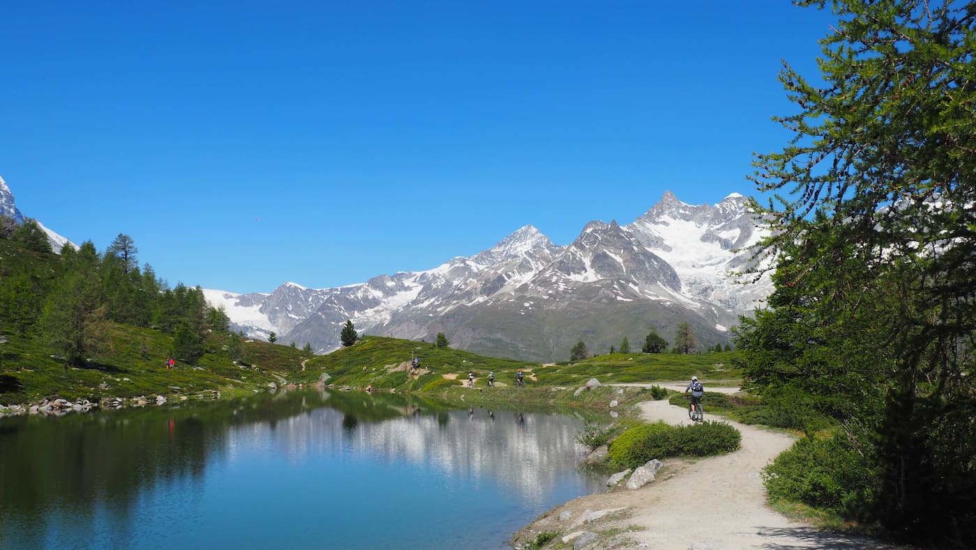 Biken im Frühling - wie hier in Zermatt