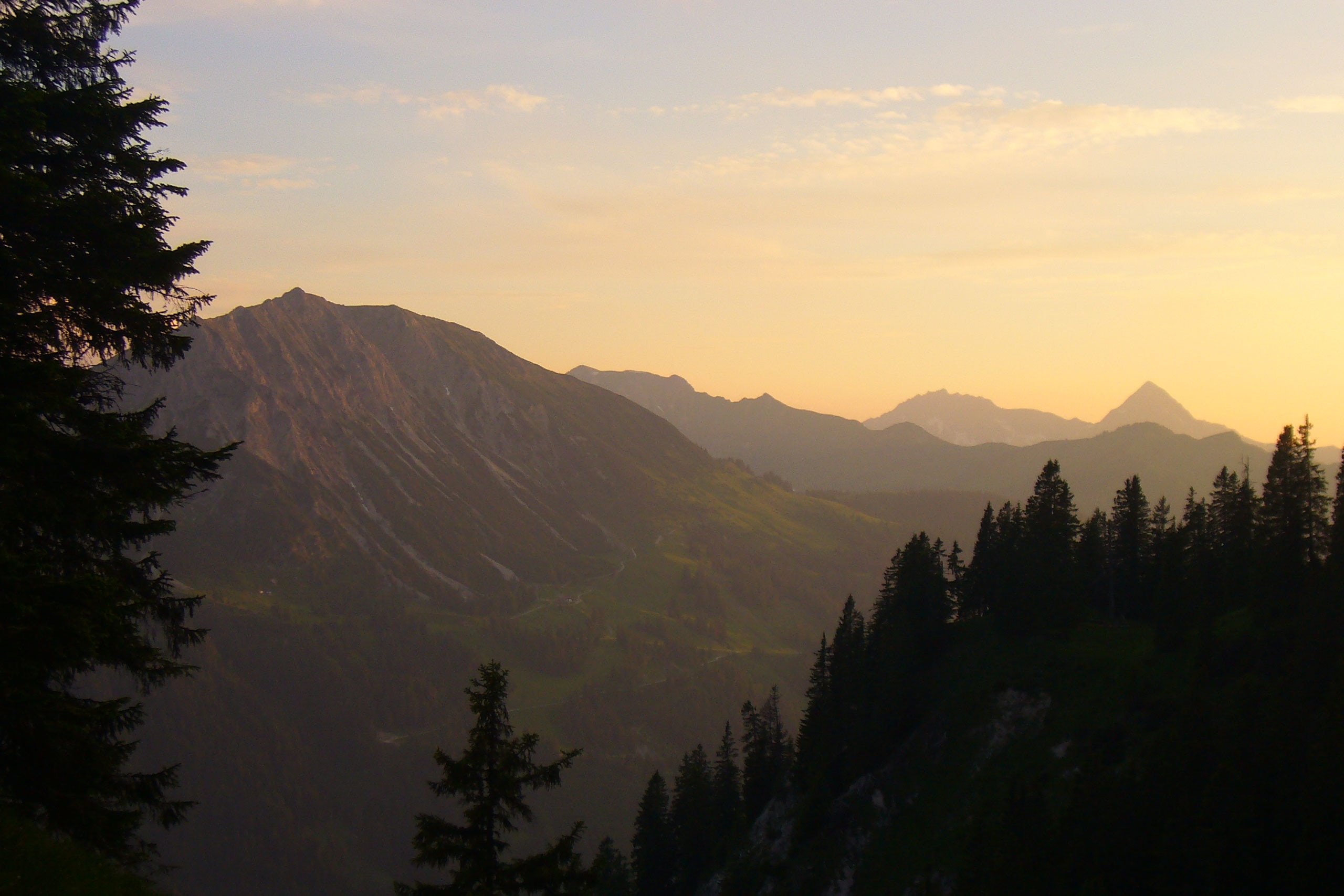Abendstimmung: Krinnenspitze in den Allgäuer Alpen