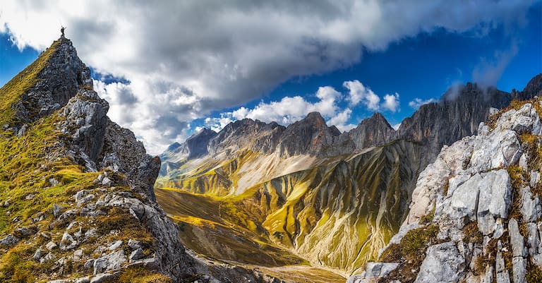 Alpenüberquerung: Auf der Gehrerspitze in Tirol