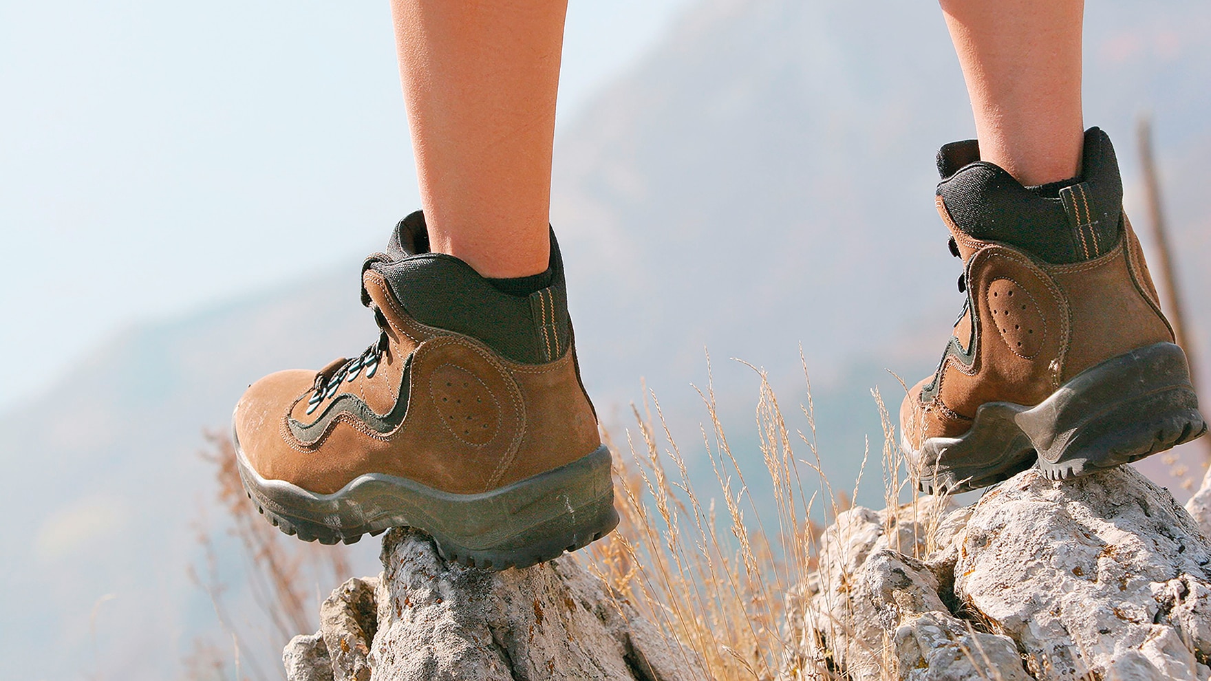 Mit dem Wanderset von Gehwol bereitest du deine Füße ideal auf die nächste Wanderung vor.