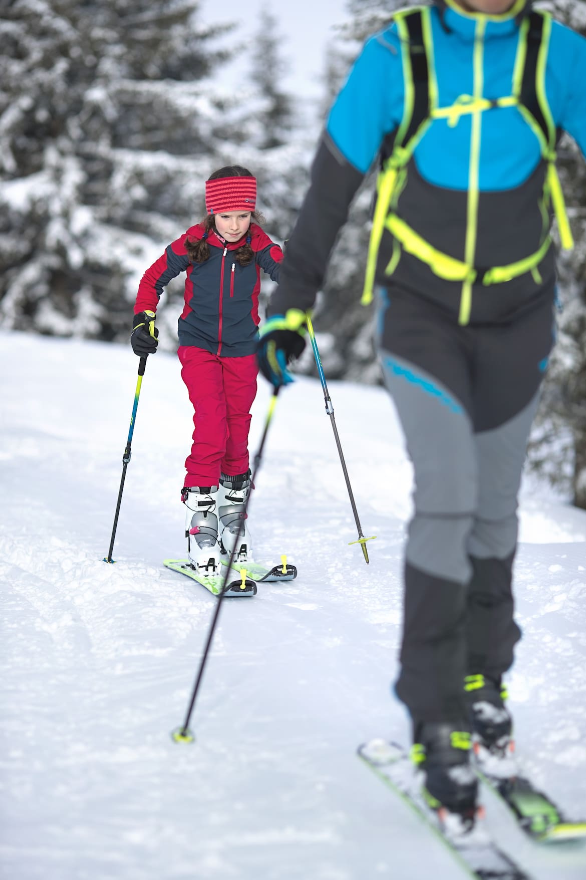 Auch für die jungen Skitourengeher gibt es mittlerweile die passende Ausrüstung.