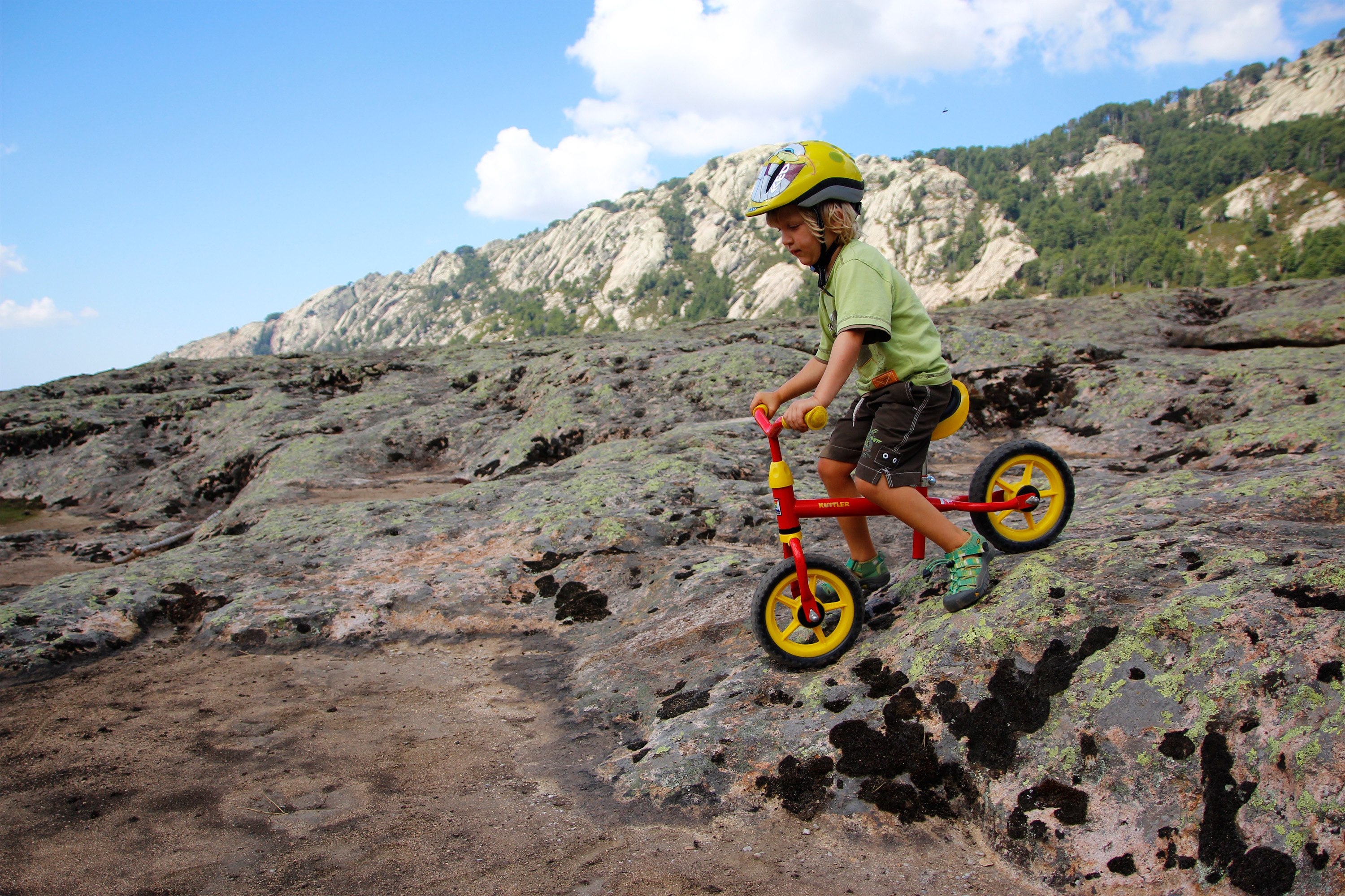 Mountainbiken mit Kindern: Kind am Laufrad