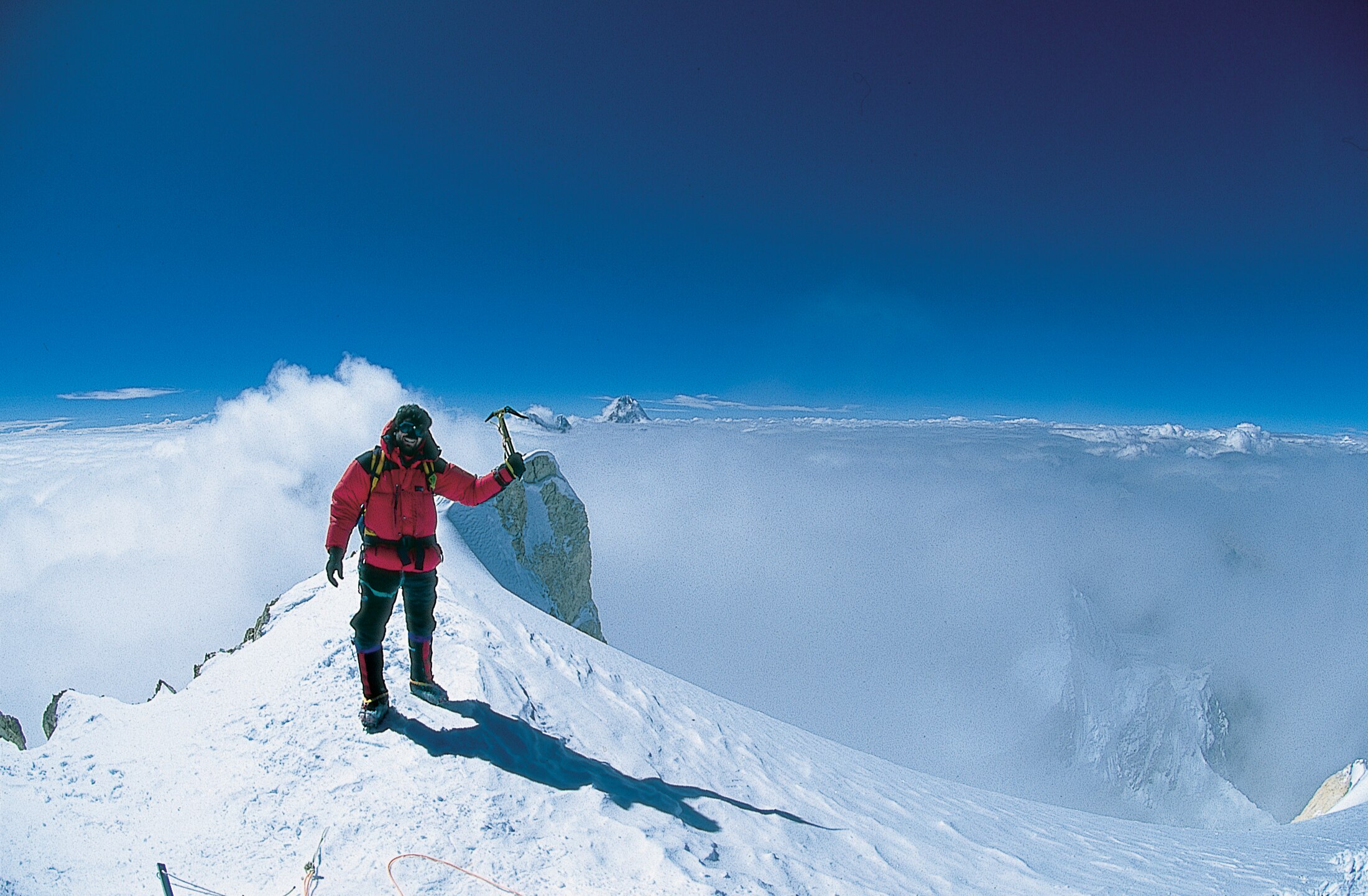 Walter auf dem Gipfel des Gasherbrum II (8.035 m)