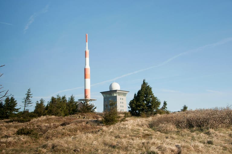 Ganz oben am Gipfel des Brockens 