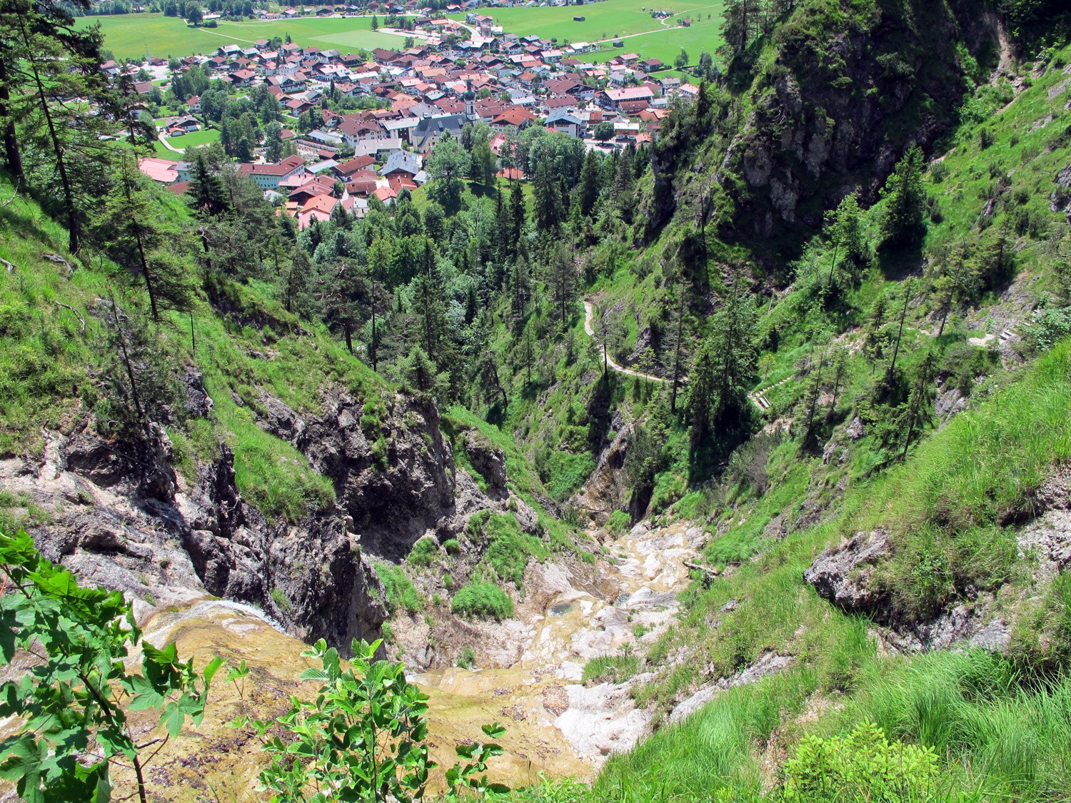 Hausbachfall-Klettersteig: Aussicht auf Reit im Winkl