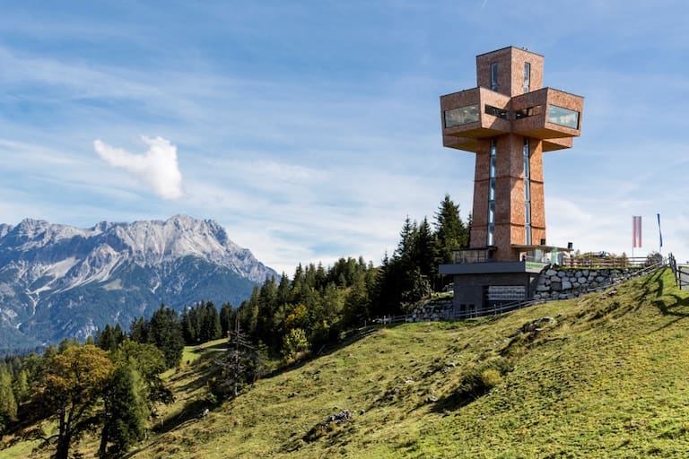 Jakobskreuz auf der Buchensteinwand  