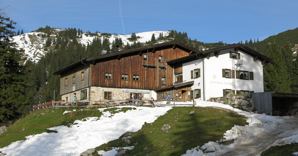 Die Priener Hütte in den Chiemgauer Alpen (Bayern)
