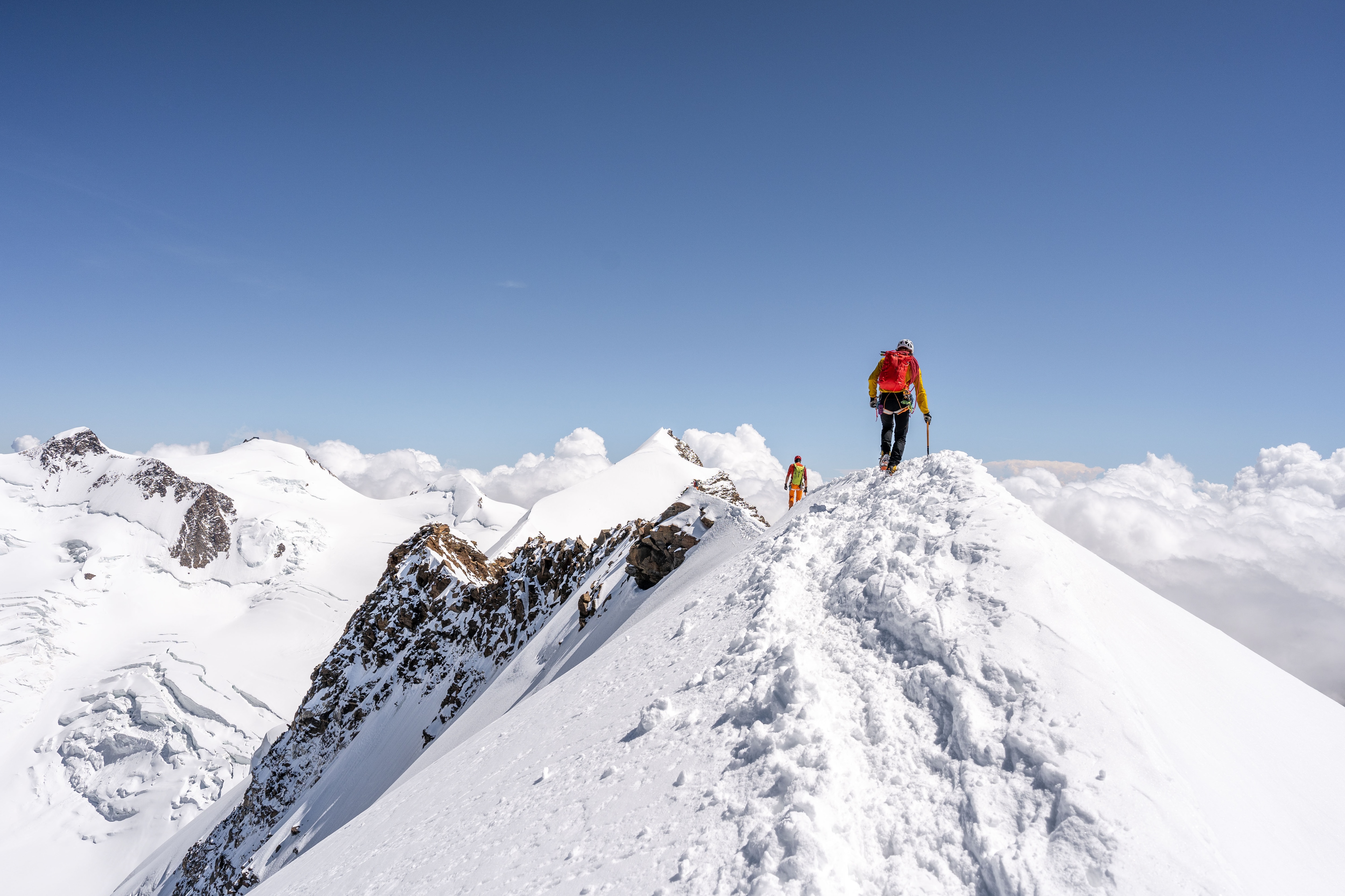 Gratwanderung: Auf Gipfel-Tour durch die Schweizer Alpen