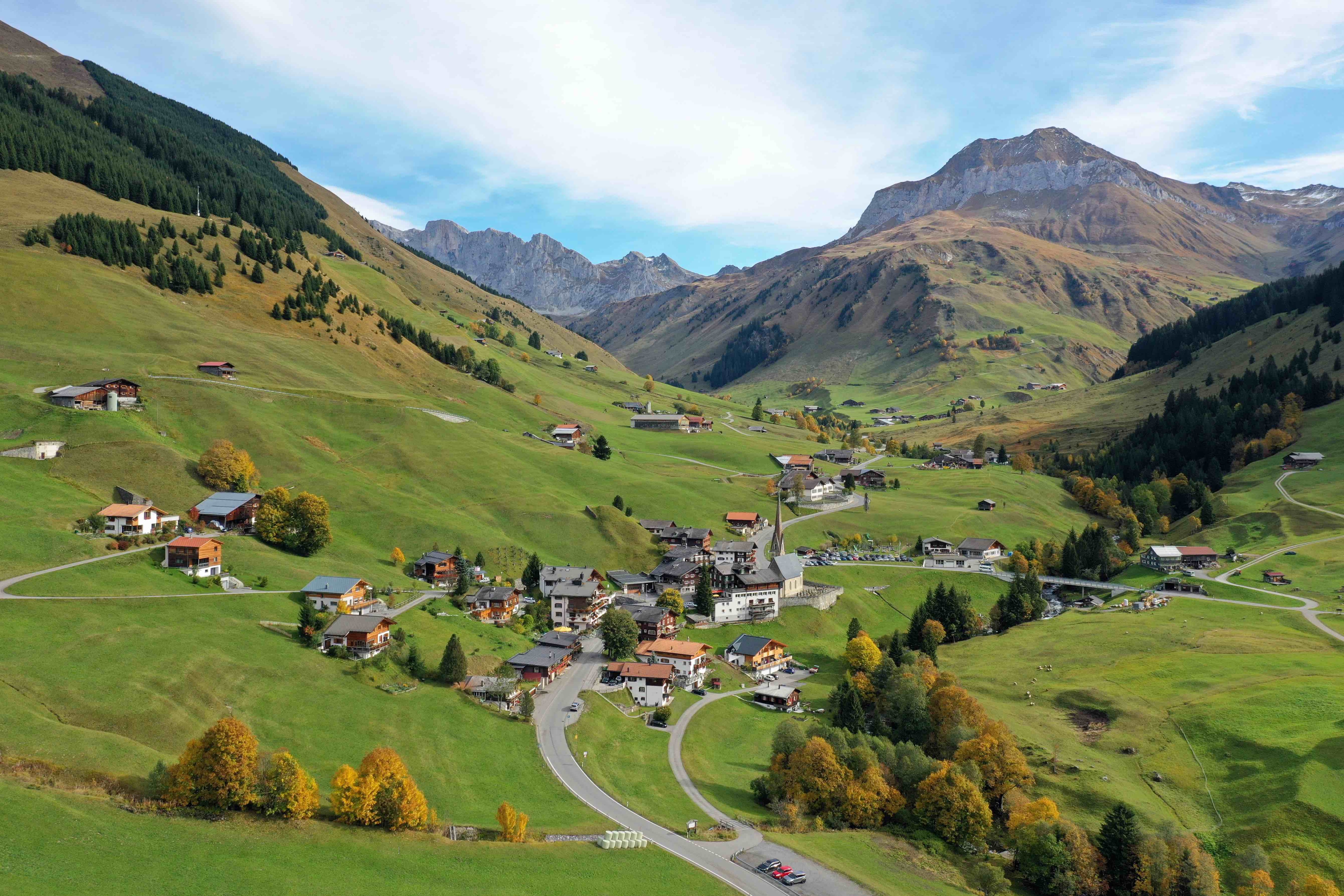 Das erste Schweizer Bergsteigerdorf: St. Antönien