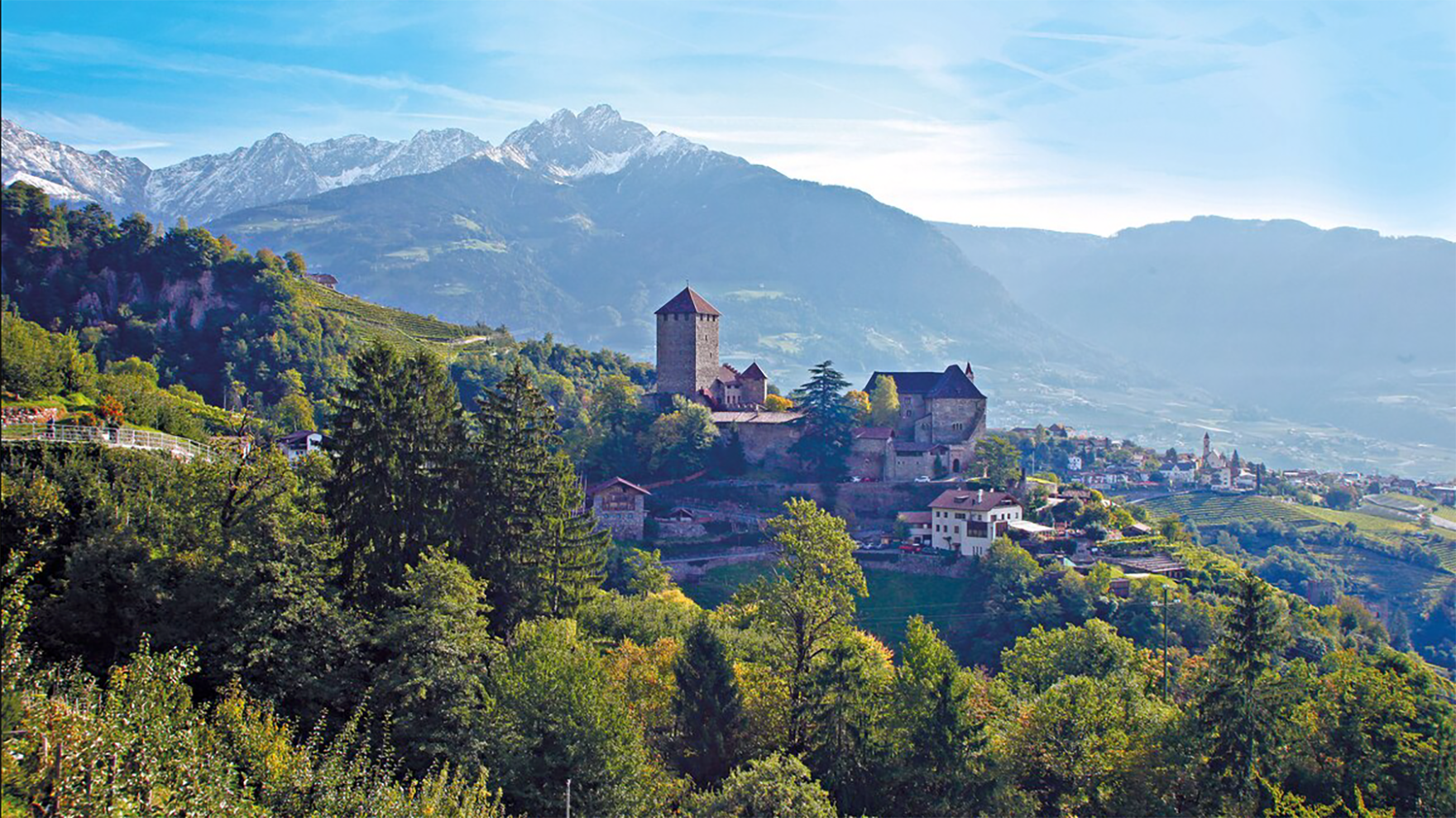 Der Tappeinerweg zum Schloss Tirol ist der Klassiker unter den Meraner Spazierwegen. 