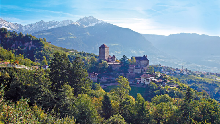 Der Tappeinerweg zum Schloss Tirol ist der Klassiker unter den Meraner Spazierwegen.