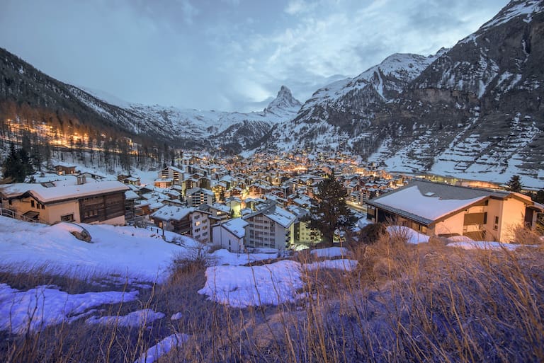 Friedliches Zermatt im Dämmerlicht