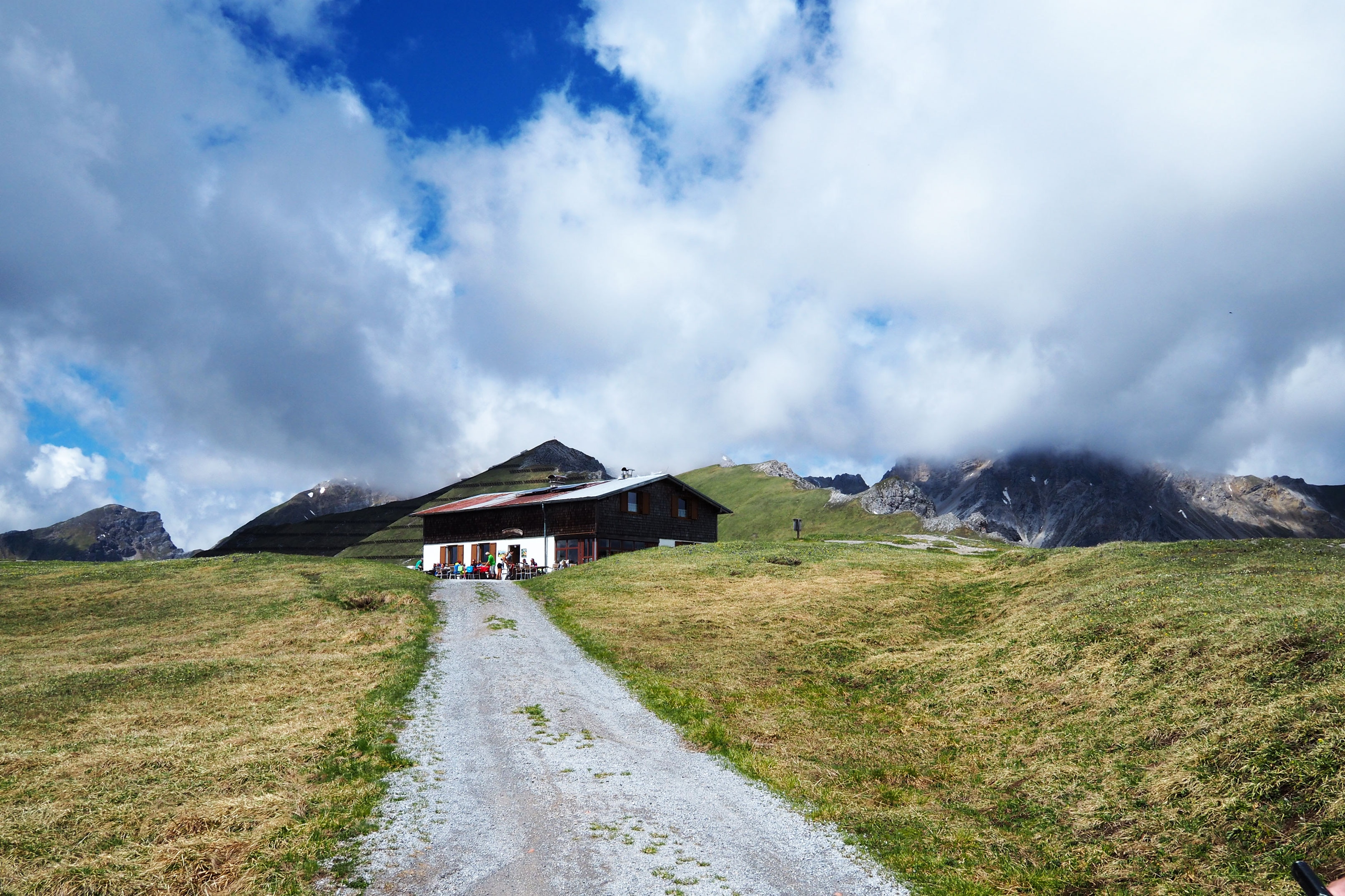 Die Blaserhütte in den Stubaier Alpen in Tirol