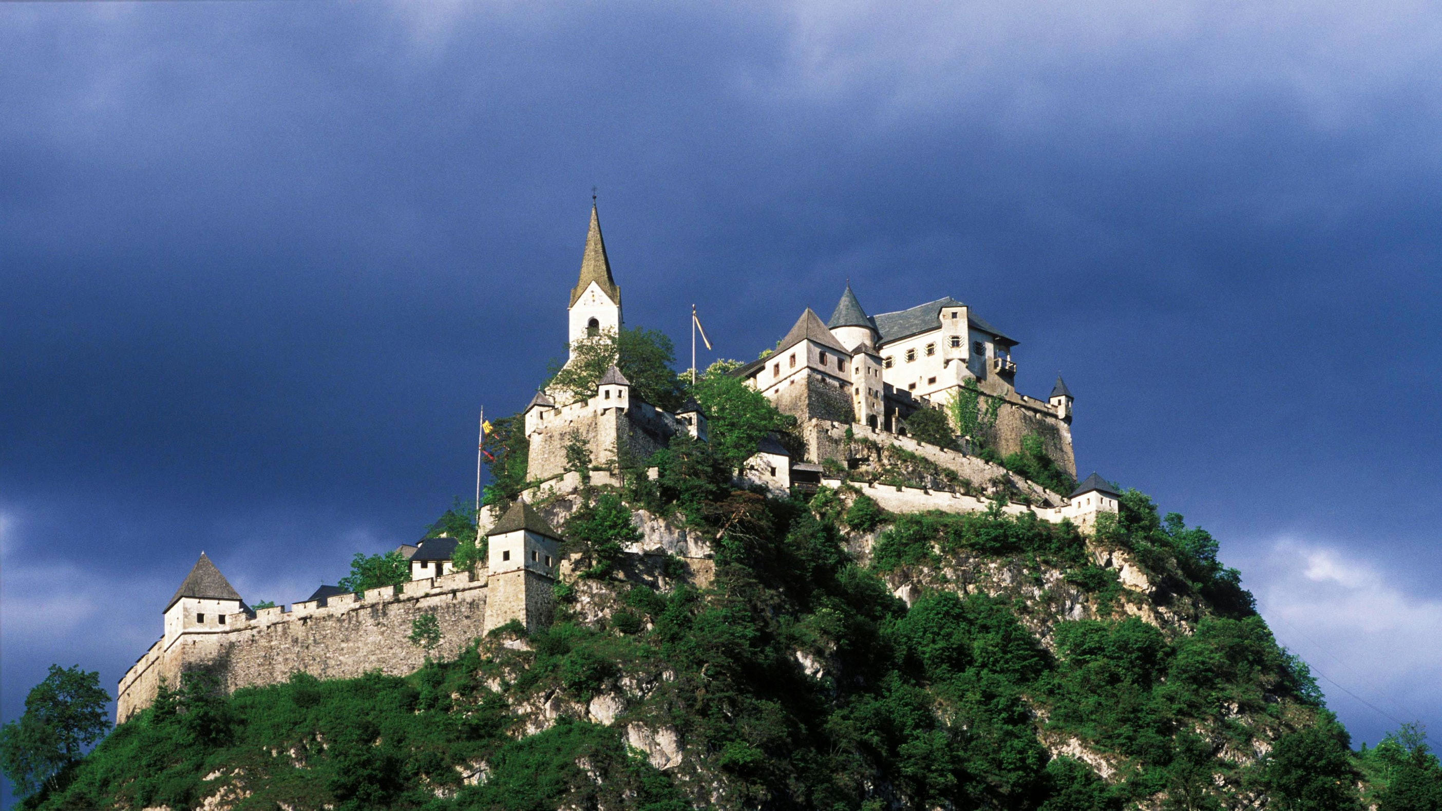Rund um die Burg Hochosterwitz in Kärnten - Bergwelten