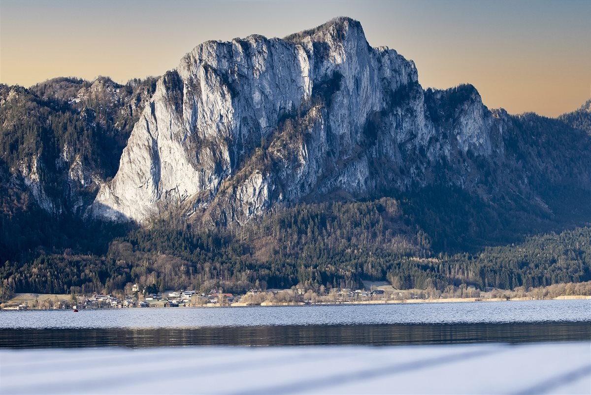 TV-Tipp: Die Drachenwand – Abenteuer über dem Mondsee - Bergwelten