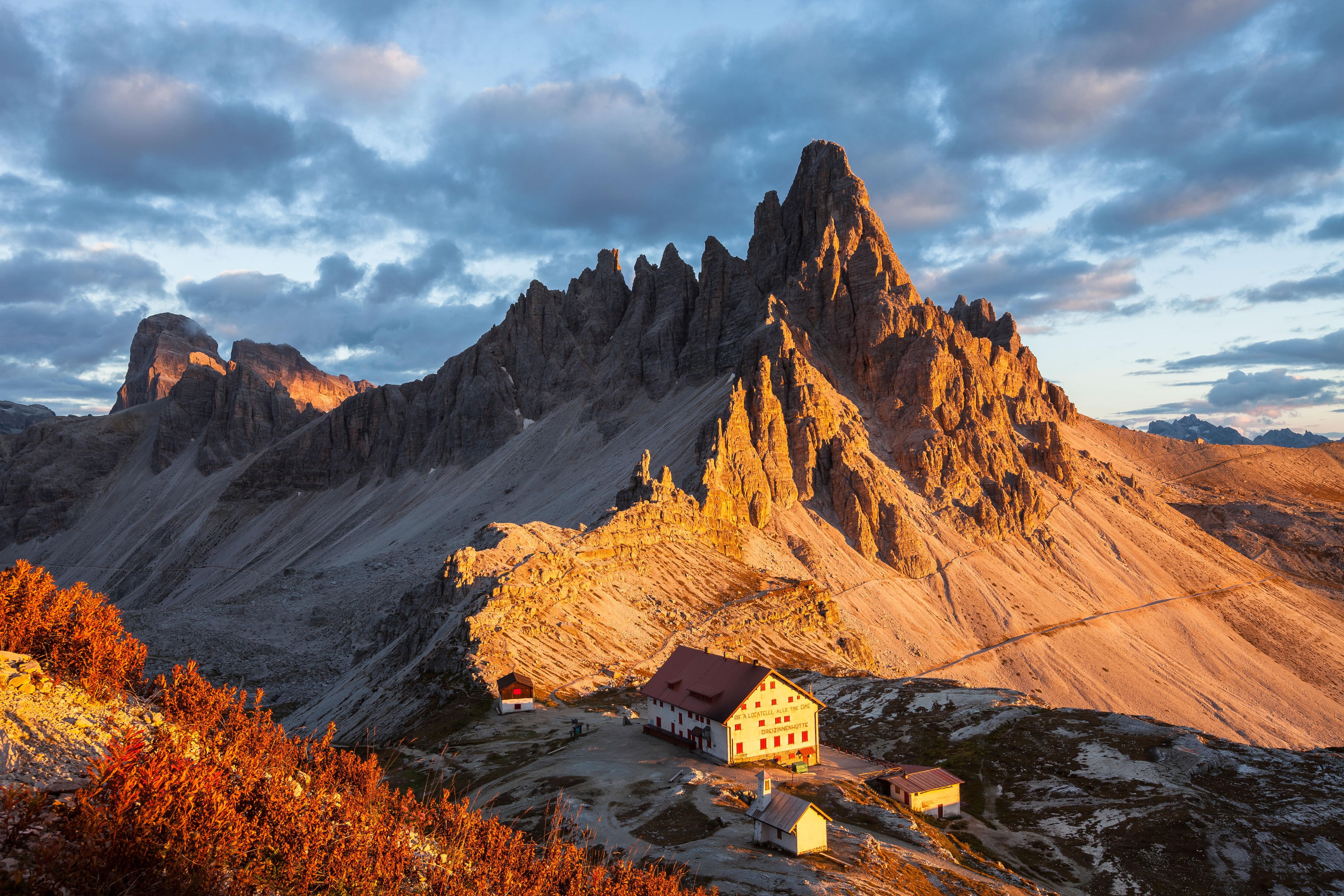 Die 5 schönsten Höhenwege der Alpen | Bergwelten