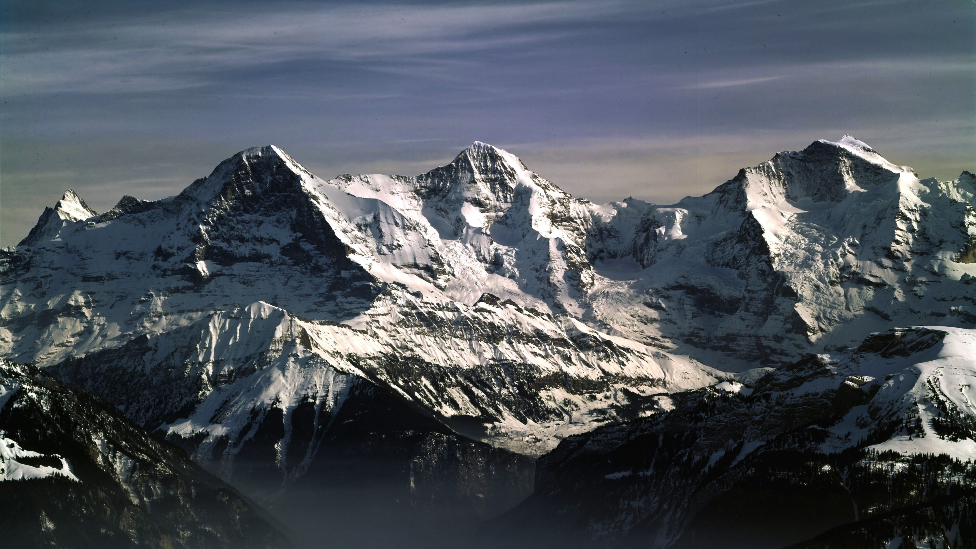 Berner Dreigestirn: Eiger, Mönch und Jungfrau in den Schweizer Alpen