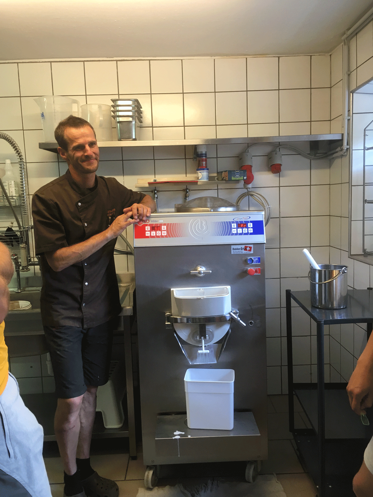 Eisliebhaber Martin und seine Maschine „der Eismacher"