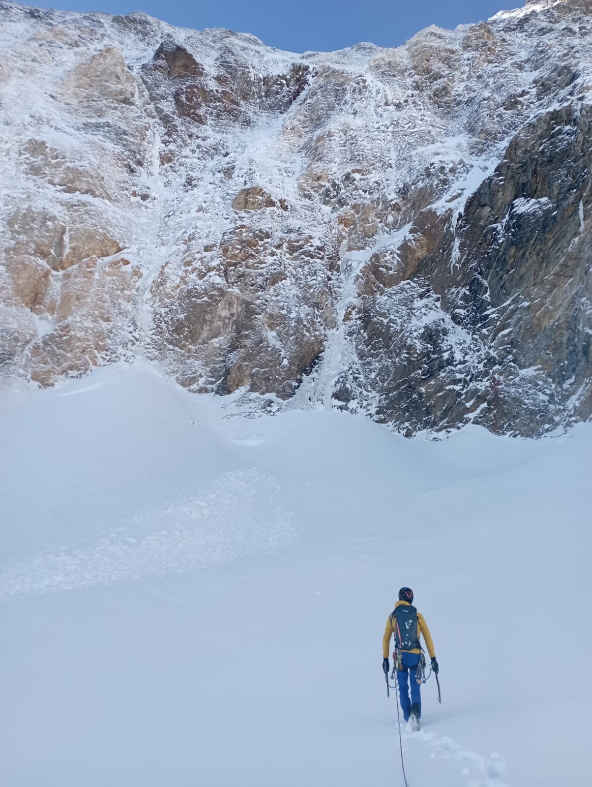 Bergsteiger vor der Königsspitze Nordwand