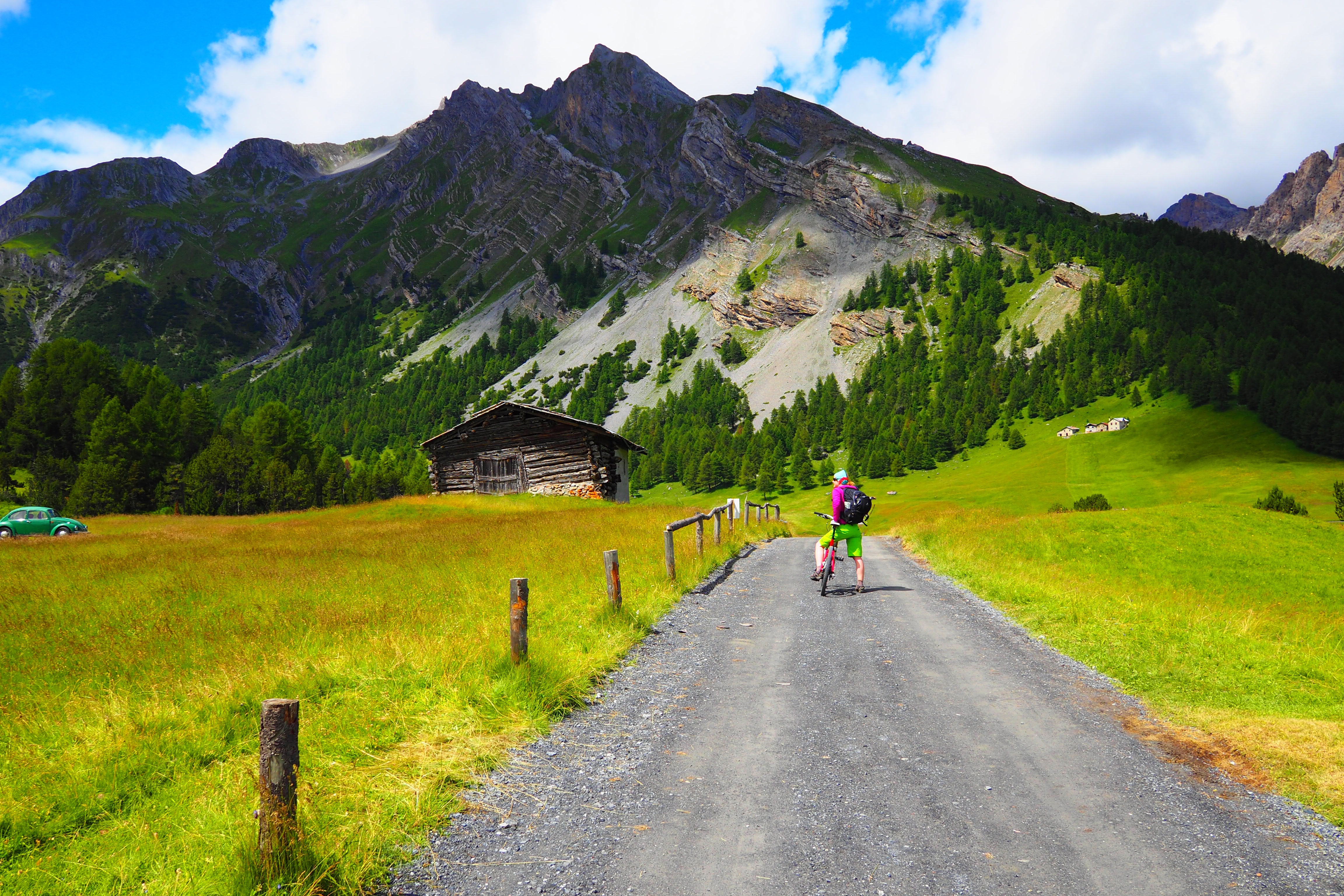 Mountainbiken: Aus Italien in die Schweiz
