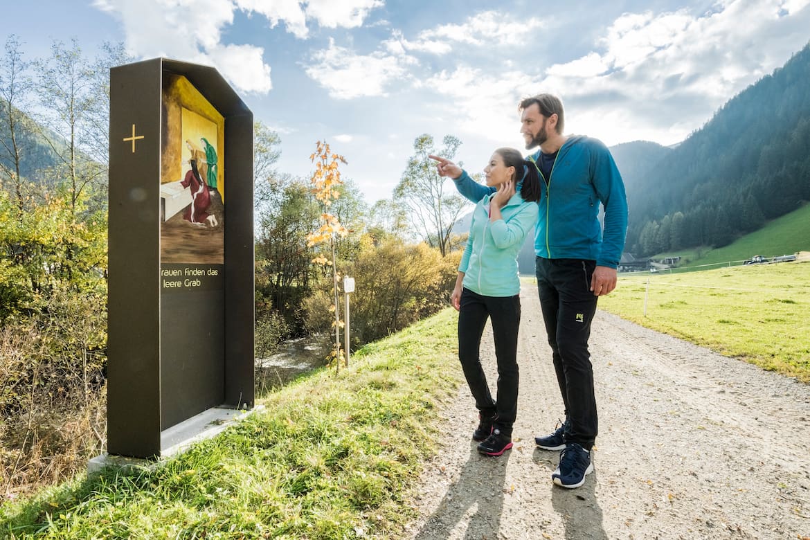 Der Lichtweg: Südtirols erster Meditationsweg ist ein spiritueller Pfad inmitten atemberaubender Natur.