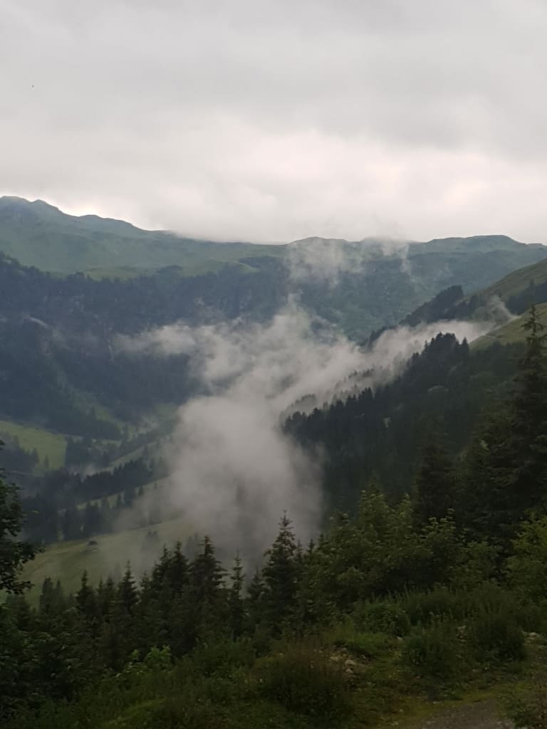 Gewitterwolken ziehen über den Tristkogel (2.095 m) herein