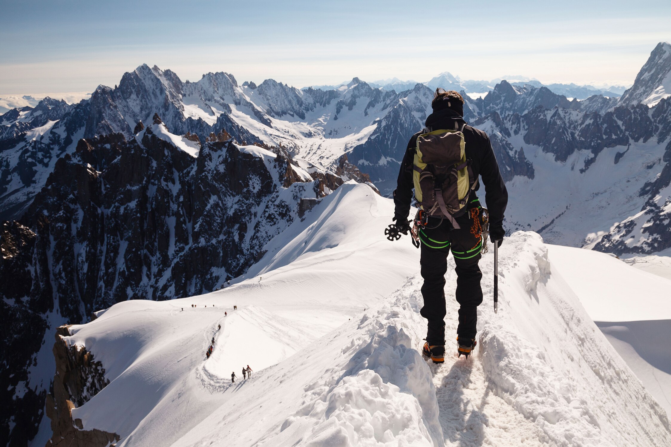 Alpinist im Mont Blanc Massiv, Frankreich
