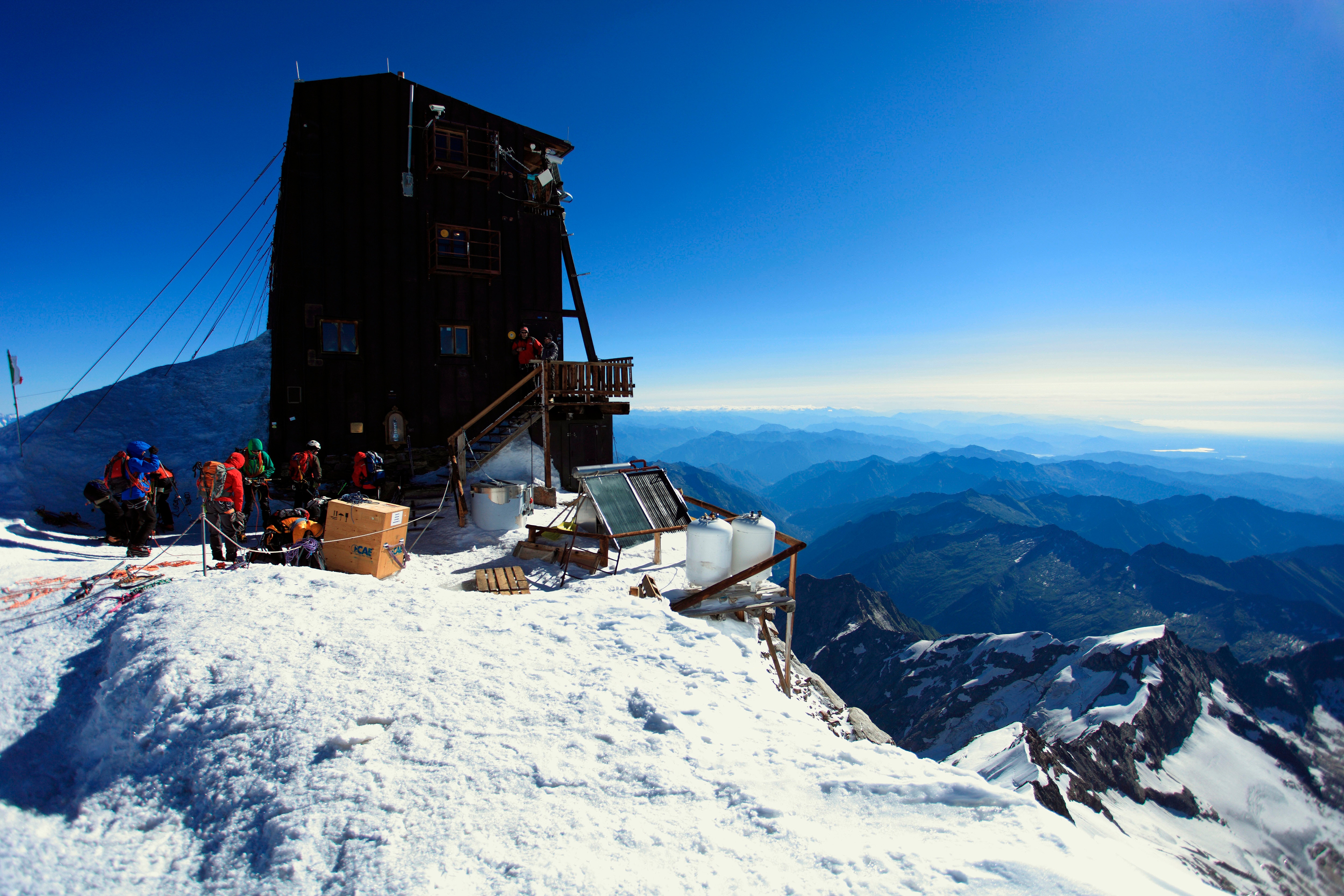 Höchste Hütte Europas: Capanna Margherita auf 4.554 m