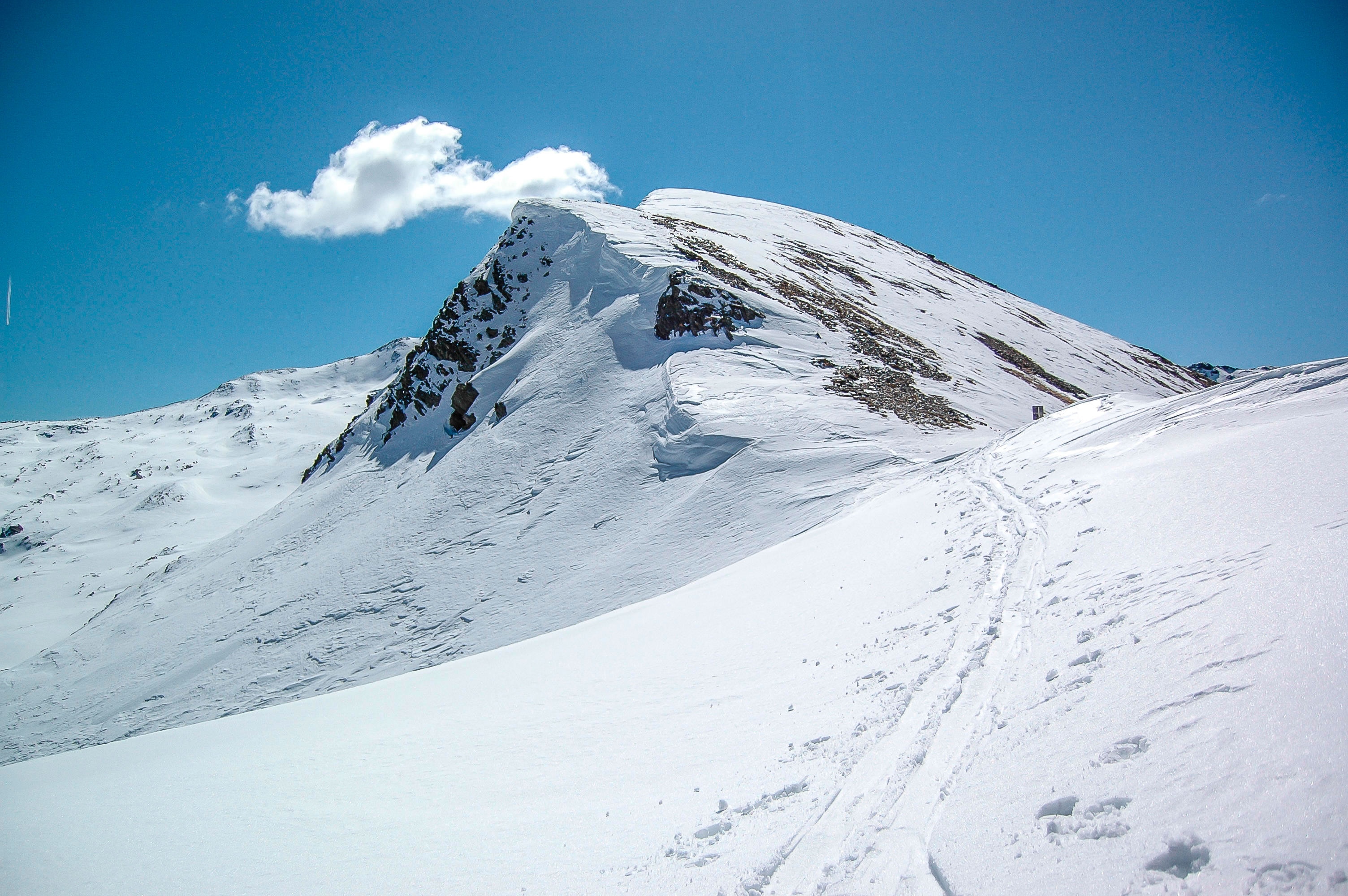 Vor allem am Sonntag scheint in den Bergen verbreitet einige Stunden die Sonne – Skitouren bieten sich an