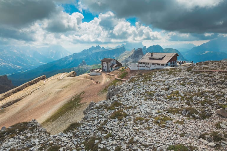 Rifugio Lagazuoi (2.778 m) Dolomiten