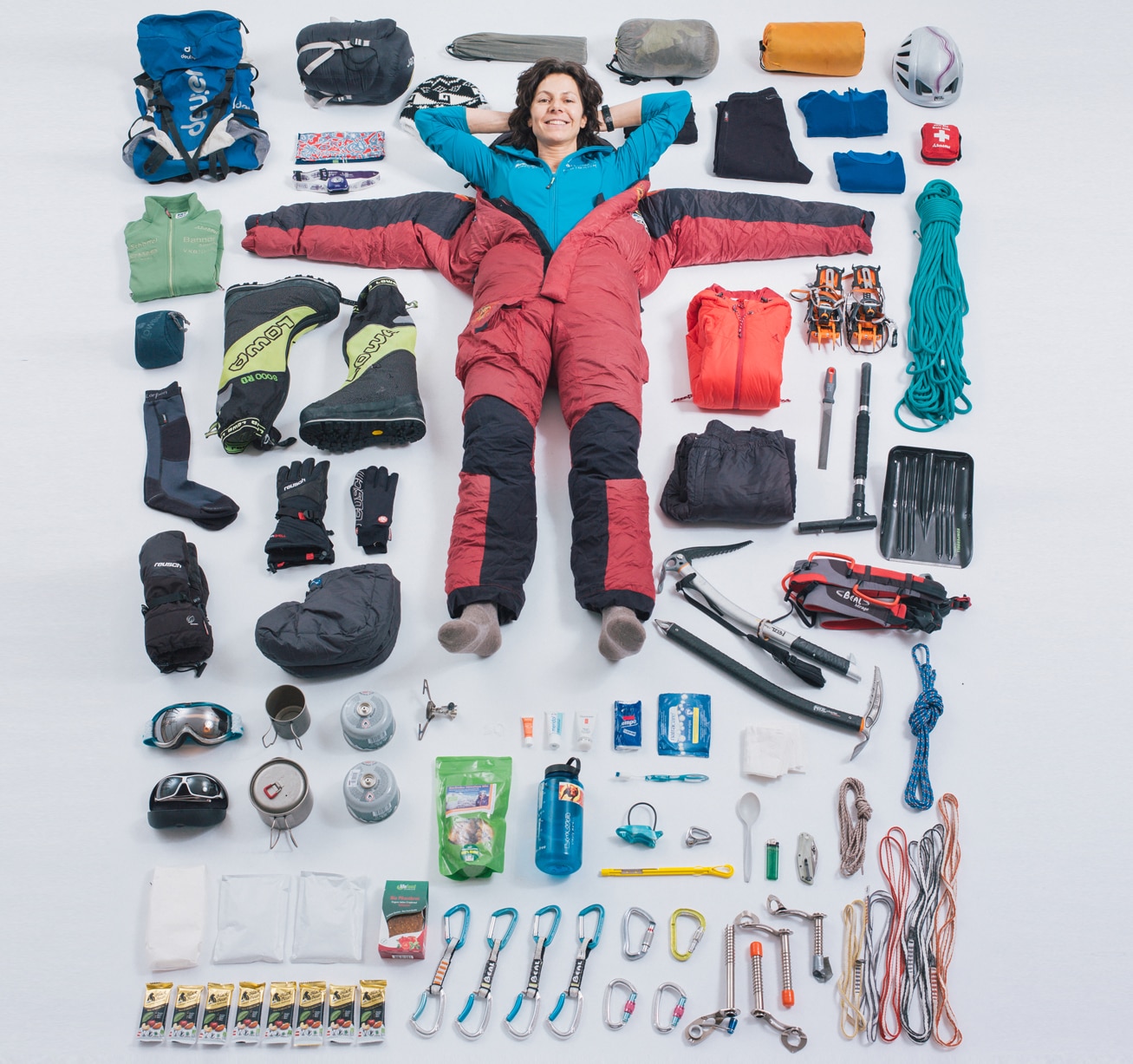Packliste: Das alles nimmt Gerlinde Kaltenbrunner auf den K2 mit.