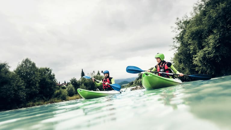 Paddeln auf der Iller in Bayern