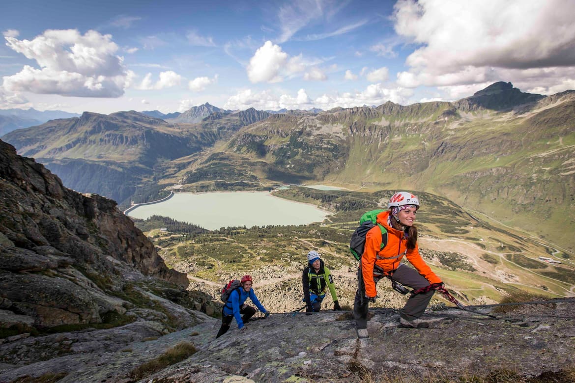 Die Berge in der Vertikalen erklimmen, das ist auf den Klettersteigen im Paznaun möglich.