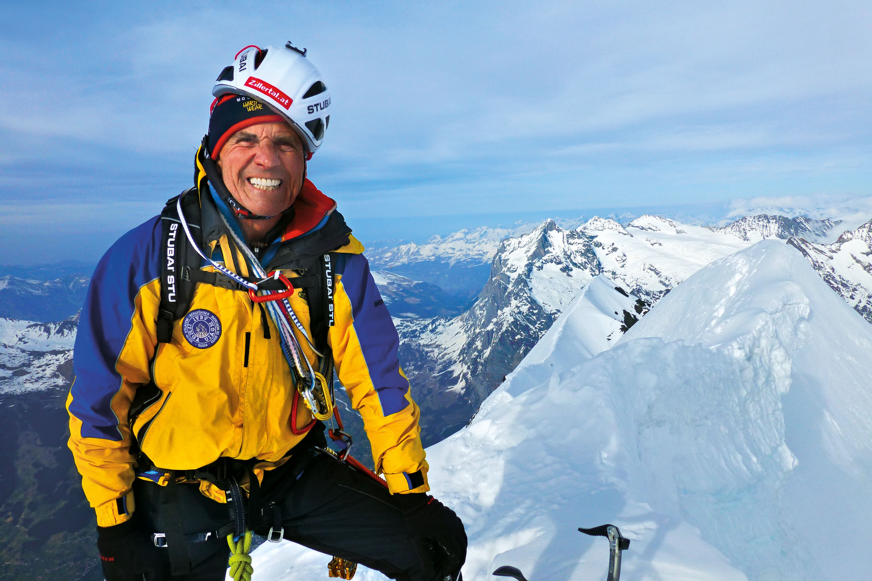 Peter Habeler am Eiger-Gipfel in der Schweiz