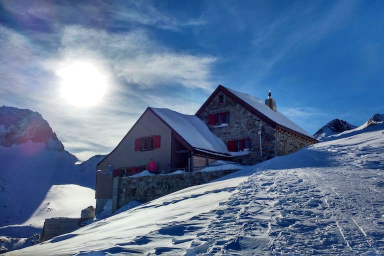 Rotondo Hütte in der Schweiz