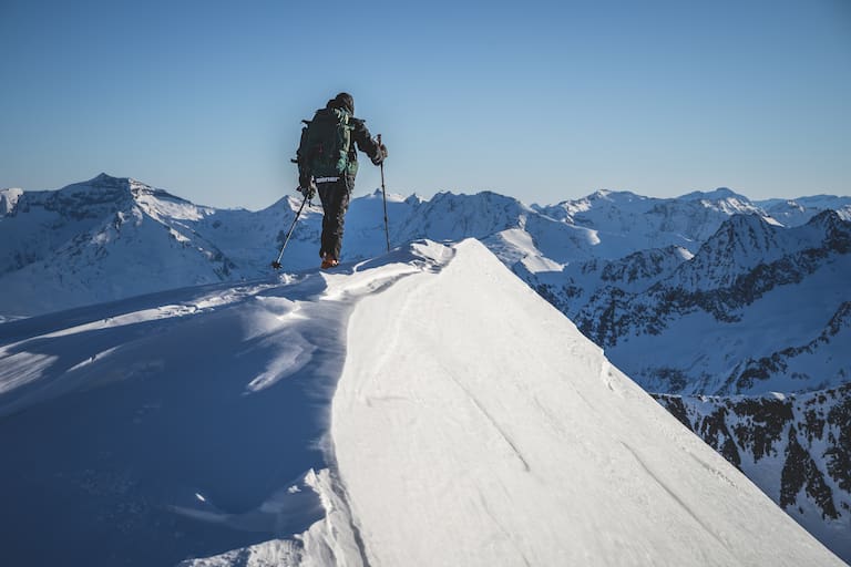 Egal ob für Experten oder Einsteiger – in Osttirol ist für alle die richtige Skitour dabei. Hier am Bösen Weibl.