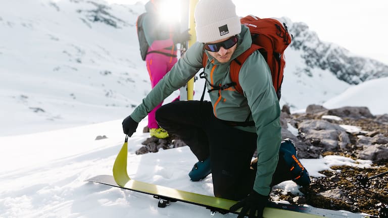 Bei deiner nächsten Skitour bist du mit dem Alpspitze Pack 35 von Jack Wolfskin besonders gut ausgestattet.