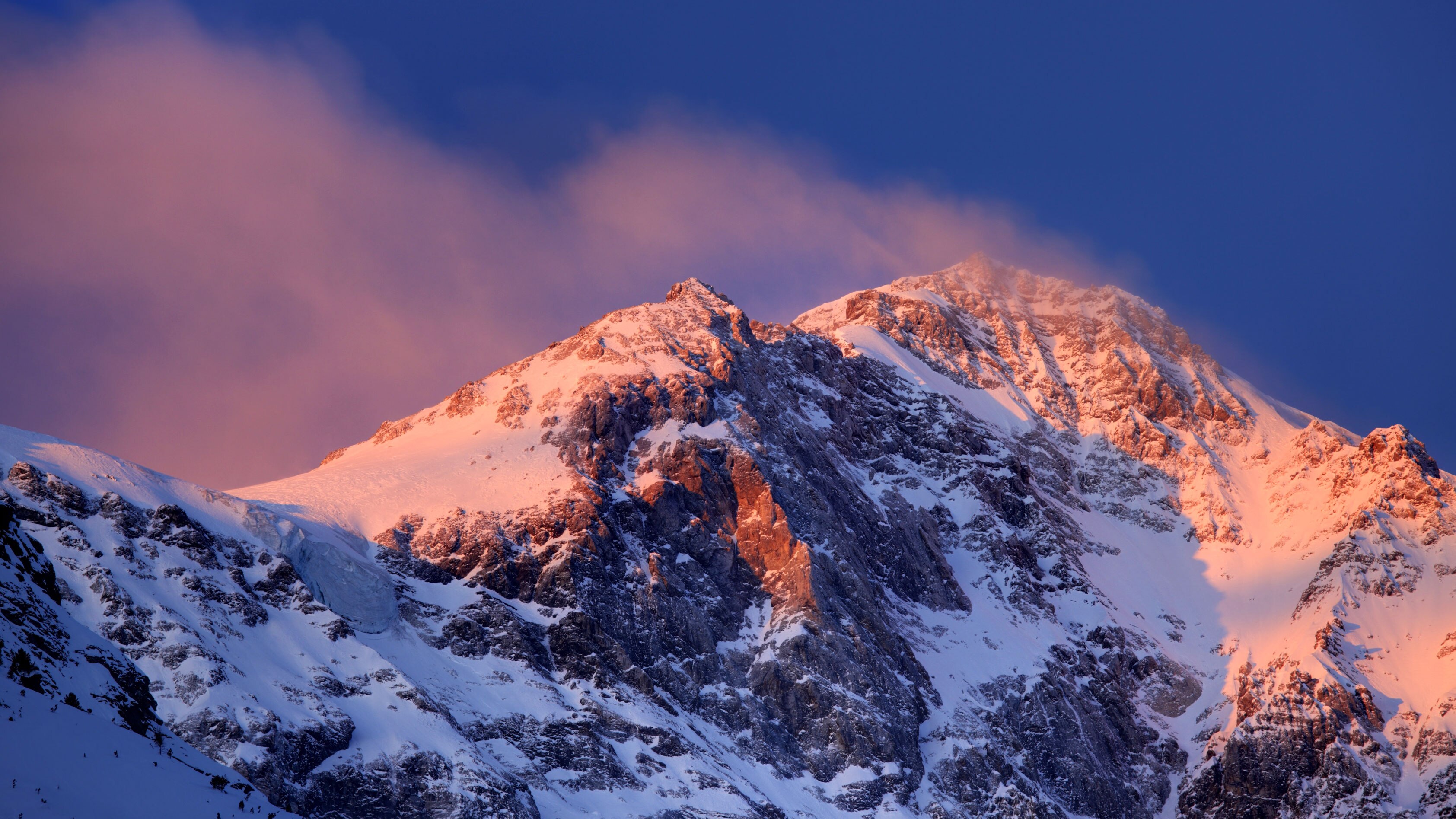 Sonnenuntergang in der Ortler-Gruppe in Südtirol