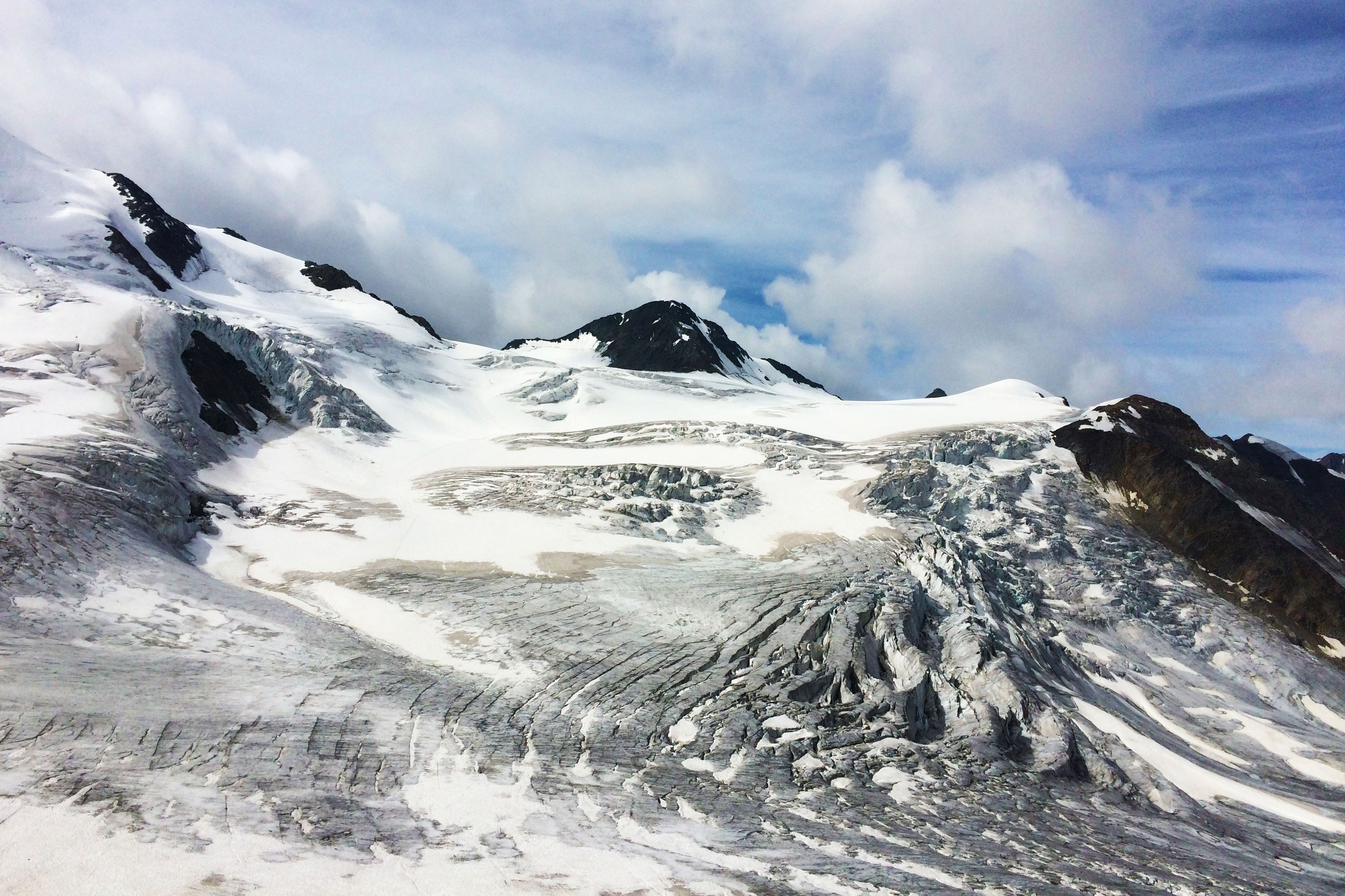 Im ewigen Eis: Gletscherlandschaft der Wildspitze in Tirol