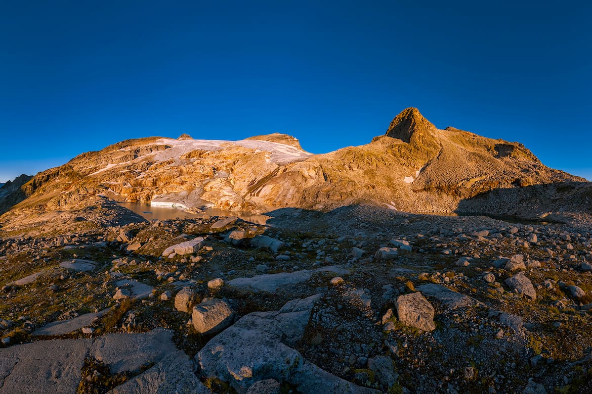 Das ganze Panorama von Hoher Fürleg bis zur Granatspitze kurz nach Sonnenaufgang