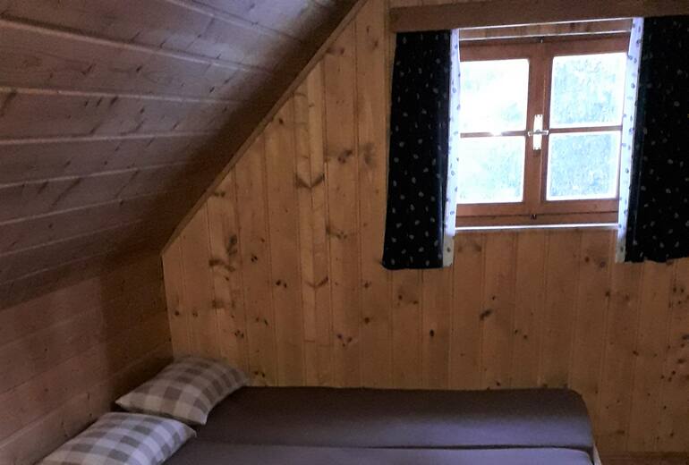 Schlafplätze in der Zirbenwaldhütte