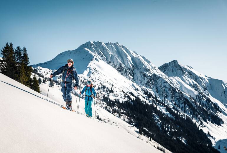 Perfekt für Skitouren – die Oberlandhütte in den Kitzbüheler Alpen