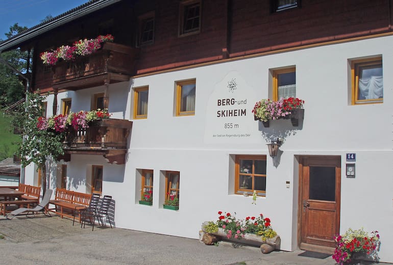 Berg- und Skiheim Brixen im Thale im Sommer