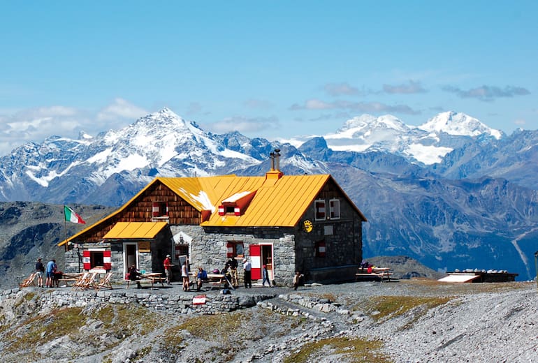 Die Quinto-Alpini-Hütte