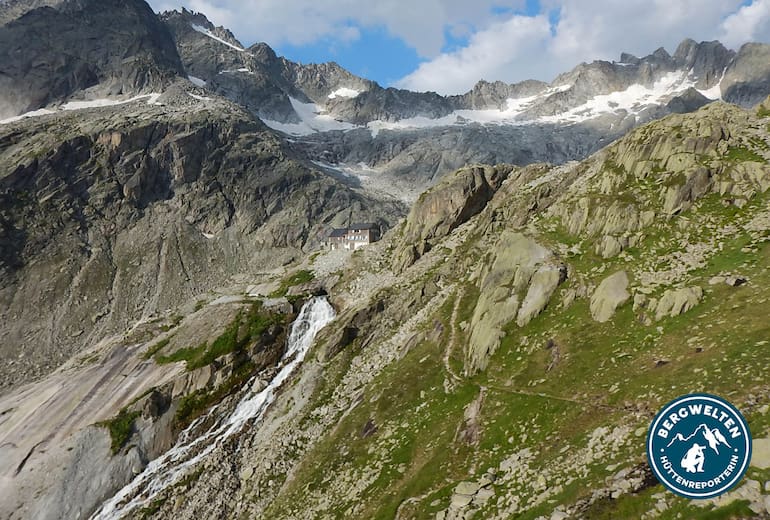 Die Baechlitalhuette liegt im Kanton Bern und ist im Besitz des Schweizer Alpin Clubs. 