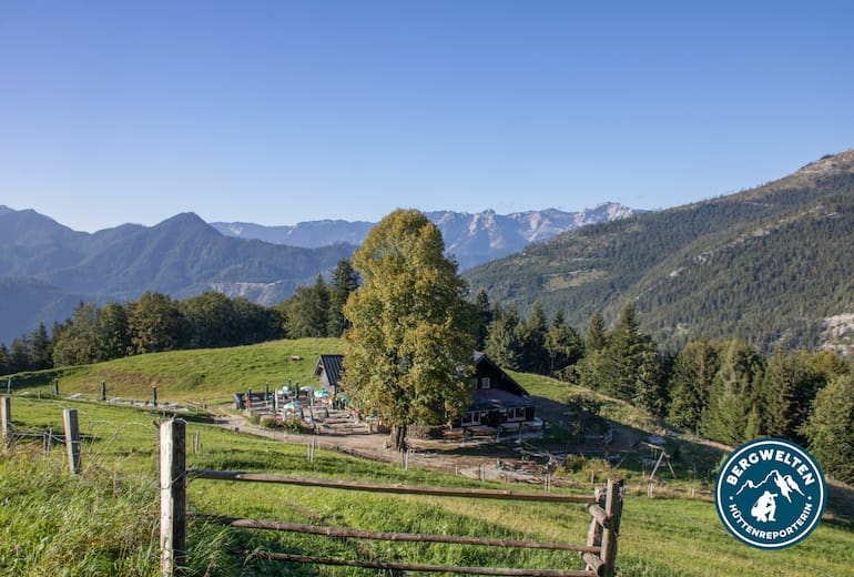 Die Hoisnrad Alm oberhalb von Bad Ischl im Salzkammergut.