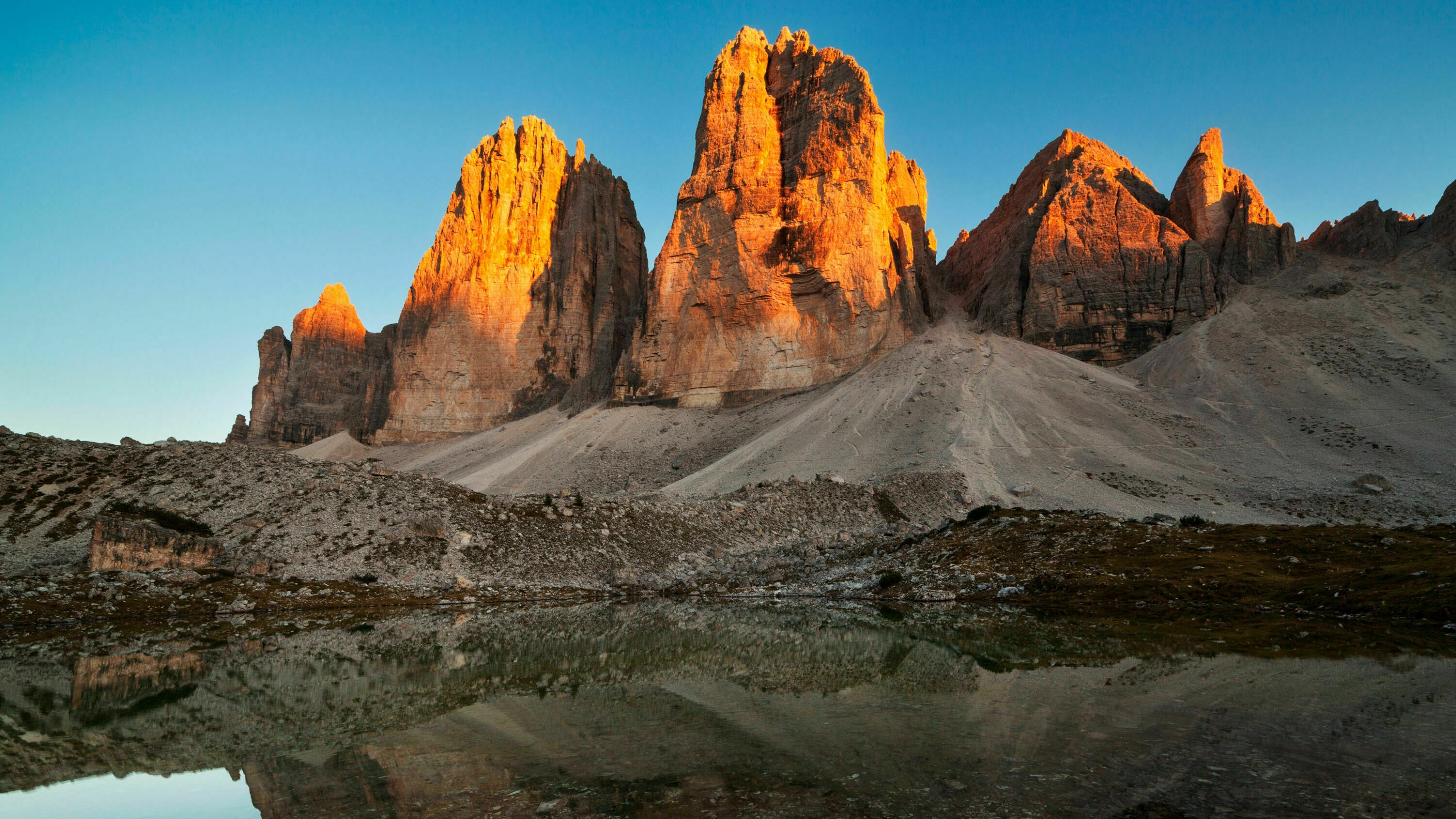 Wandern Rund um die Drei Zinnen 300 h 9 km Bergwelten