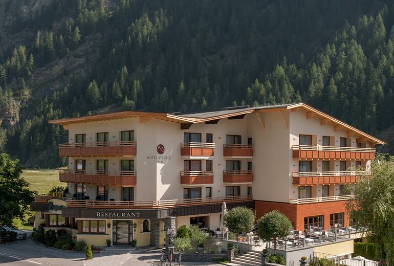 Hotel-Bergwelt-Aussen